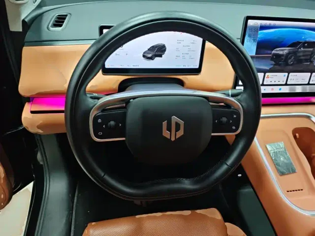 Leapmotor C16 — Фото автомобиля 10