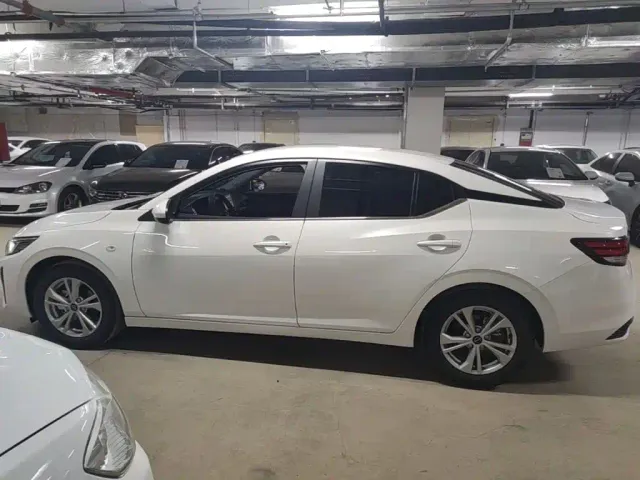 Nissan Sylphy — Фото автомобиля 3