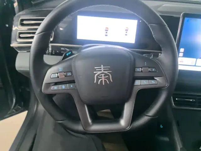 BYD Qin L — Фото автомобиля 10