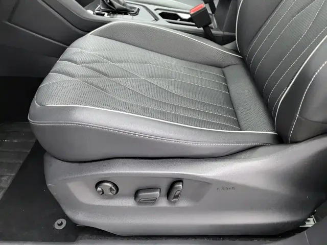 Volkswagen Tiguan L — Фото автомобиля 20