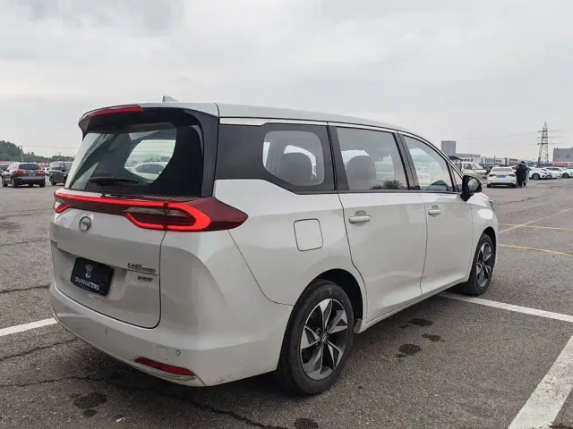 GAC Trumpchi M6 — Фото автомобиля 9