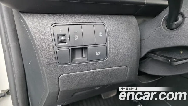 Hyundai Staria Staria Карго 5 мест — Фото автомобиля 18
