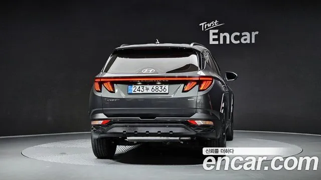 Hyundai Tucson Tucson (NX4) Бензин 1.6 Turbo 4WD — Фото автомобиля 4