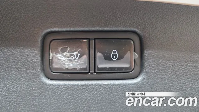 Genesis GV70 2.5T Бензин 2WD — Фото автомобиля 15