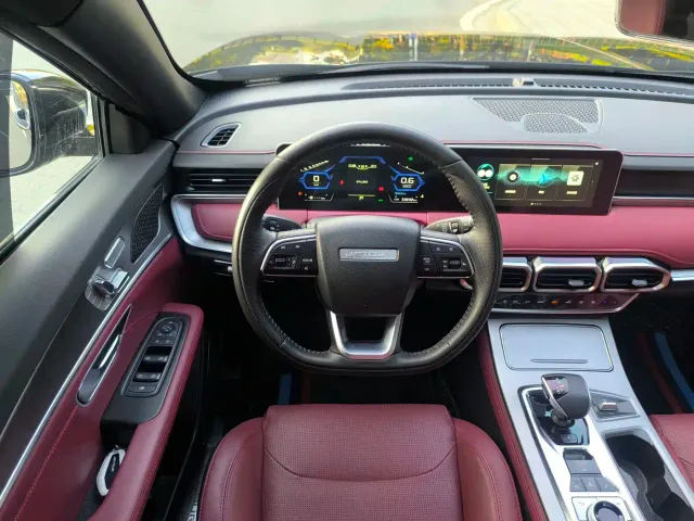 Jetour X70 Plus — Фото автомобиля 14