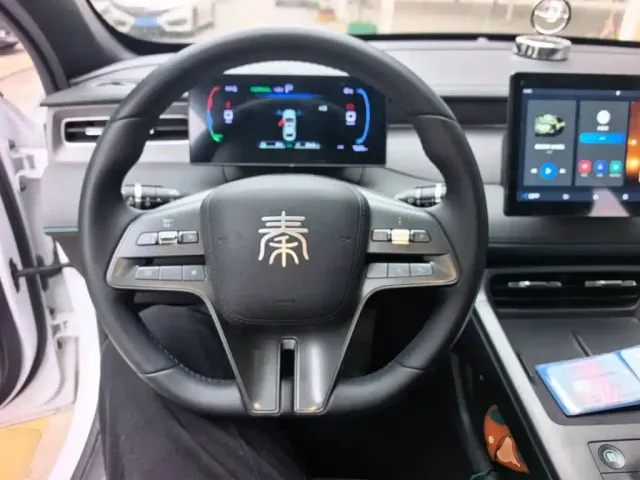 BYD Qin PLUS — Фото автомобиля 10
