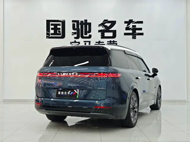 Lynk & Co 900 — Фото автомобиля 5