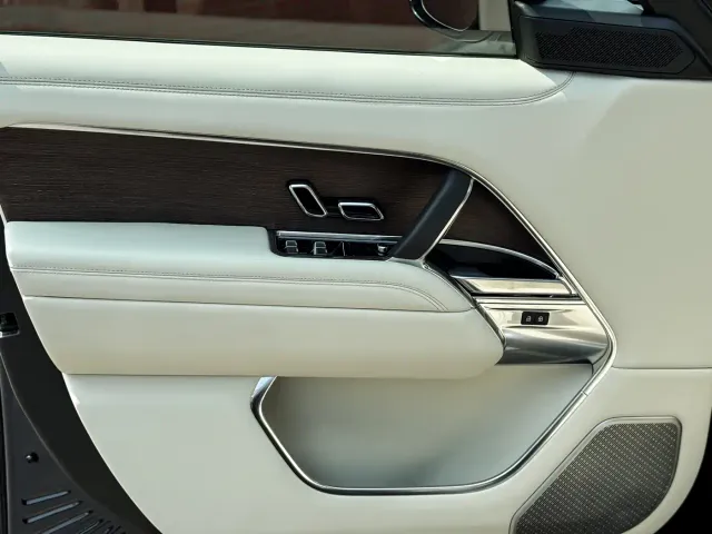 Land Rover Range Rover — Фото автомобиля 5
