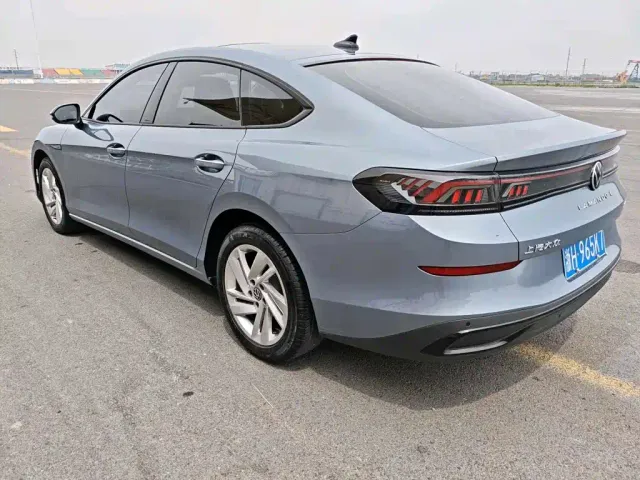 Volkswagen Lamando — Фото автомобиля 4