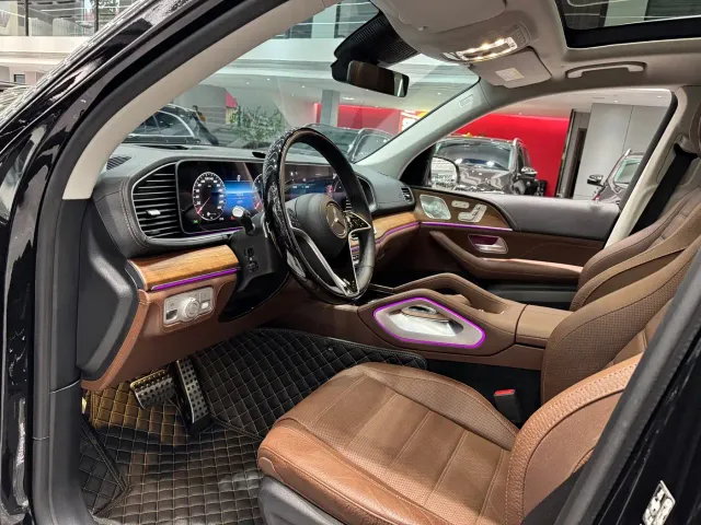 Mercedes-Benz GLS-Class — Фото автомобиля 8