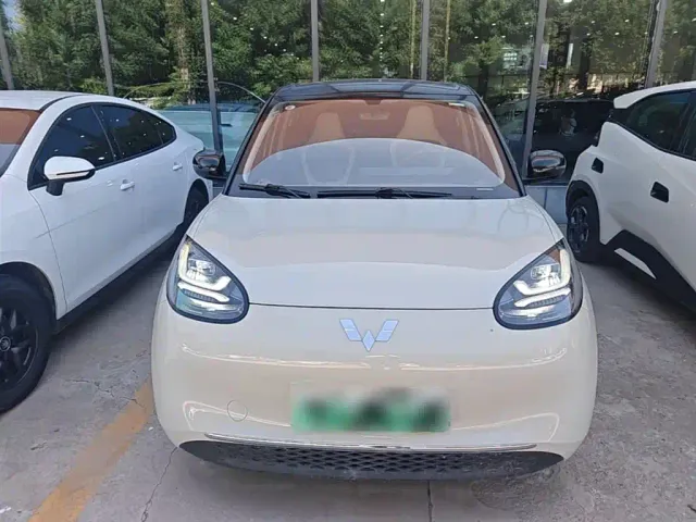 Wuling Bingo — Фото автомобиля 2