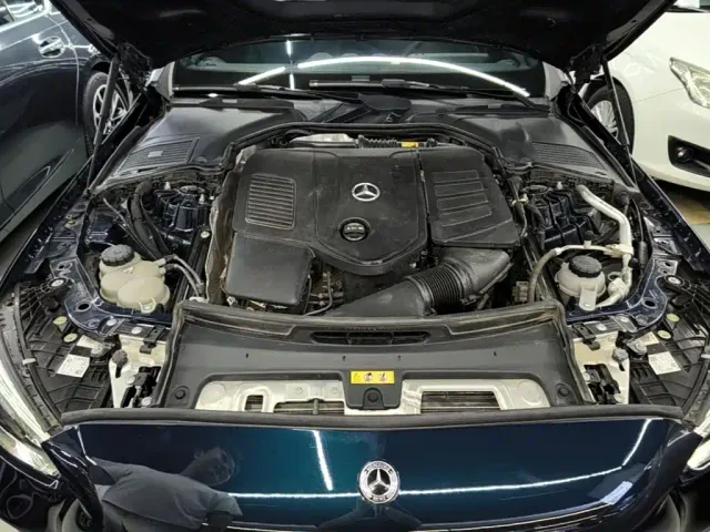 Mercedes-Benz C-Class — Фото автомобиля 19
