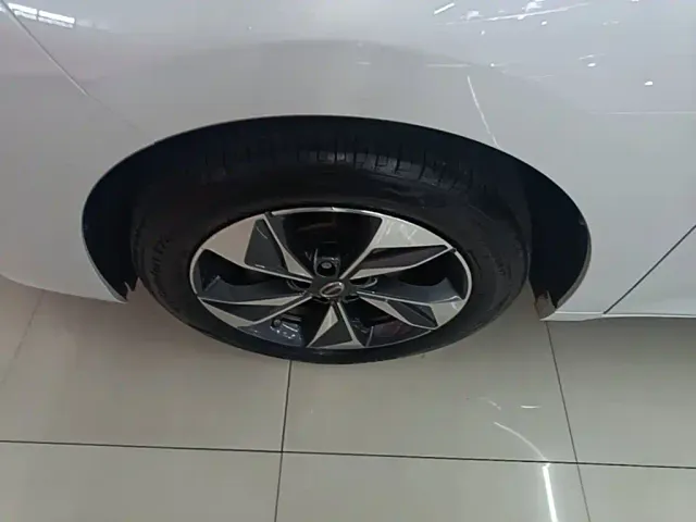 GAC Trumpchi M6 — Фото автомобиля 22