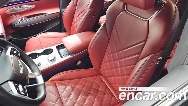 Genesis GV70 — Фото автомобиля 27