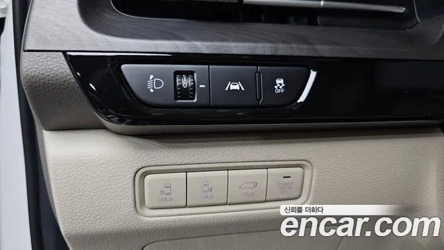 Kia Canival Carnival 4 поколение Бензин 9 мест Noblesse — Фото автомобиля 27