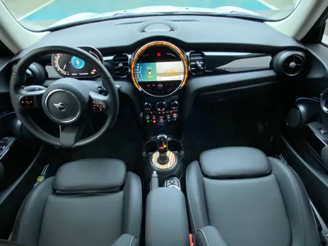 MINI Hatch — Фото автомобиля 6