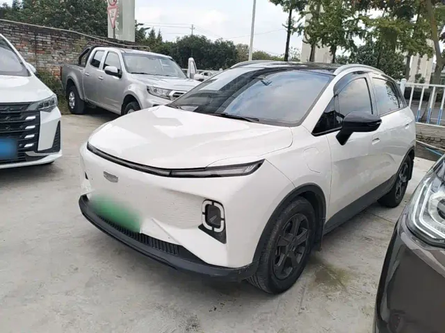 Фотография автомобиля — Geely Geometry E Firefly