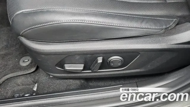 Hyundai Avante CN7 — Фото автомобиля 16