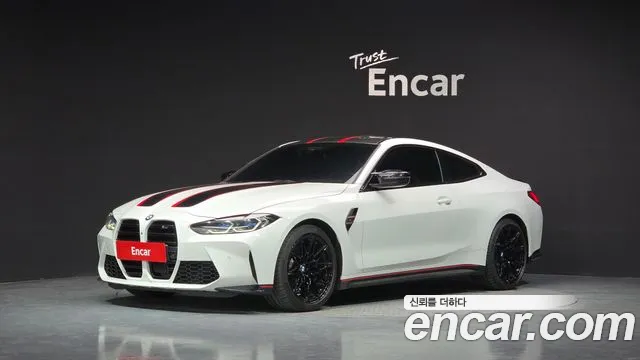 Фотография автомобиля — BMW M4