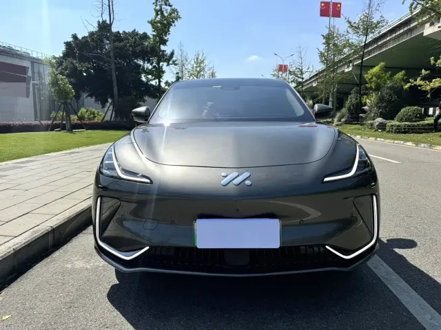 IM Motors IM LS7 — Фото автомобиля 2