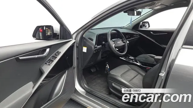 Kia Niro New — Фото автомобиля 15