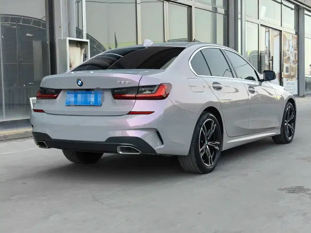BMW 3 Series — Фото автомобиля 4