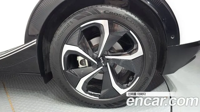 Kia EV6 — Фото автомобиля 20