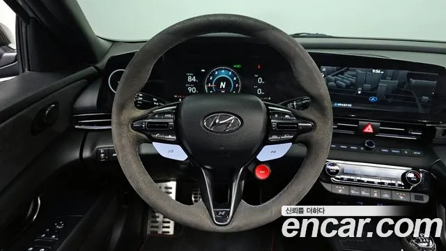 Hyundai AVANTE — Фото автомобиля 2