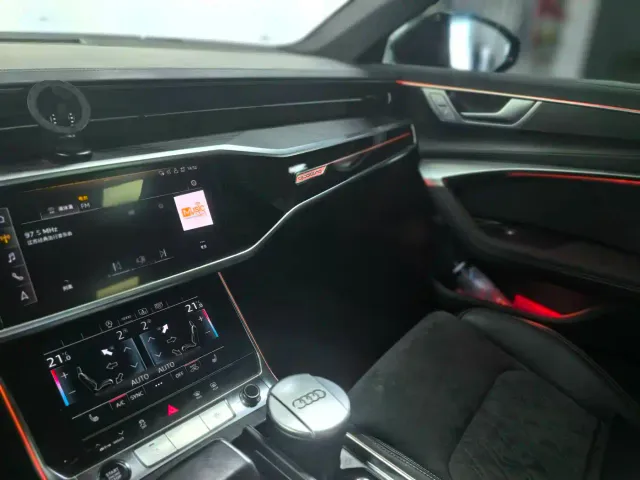 Audi A6L — Фото автомобиля 11