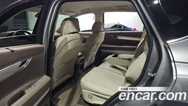 Genesis GV80 — Фото автомобиля 17