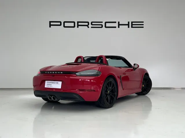 Porsche 718 — Фото автомобиля 5