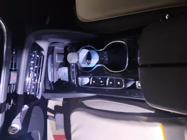 Buick Envision Plus — Фото автомобиля 16