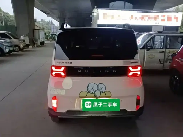 Wuling Hongguang Mini EV — Фото автомобиля 5