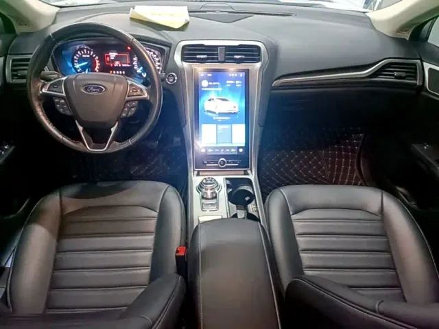 Ford Mondeo — Фото автомобиля 9