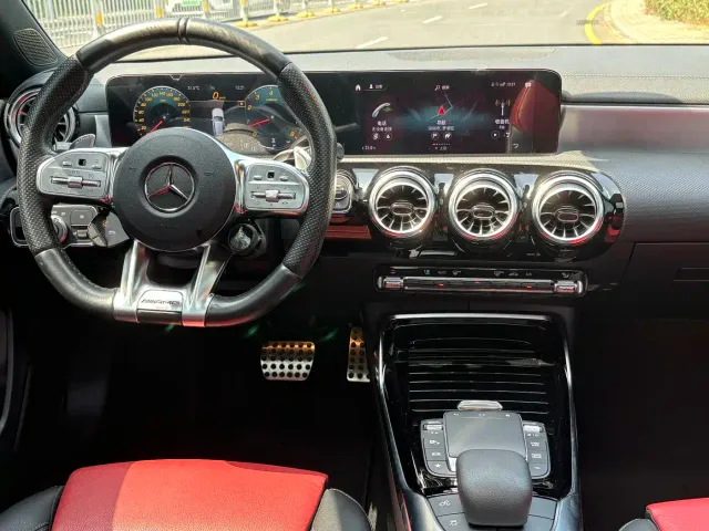 Mercedes-Benz A-Class AMG — Фото автомобиля 19