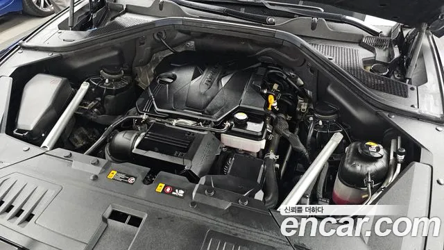 Genesis GV80 — Фото автомобиля 9