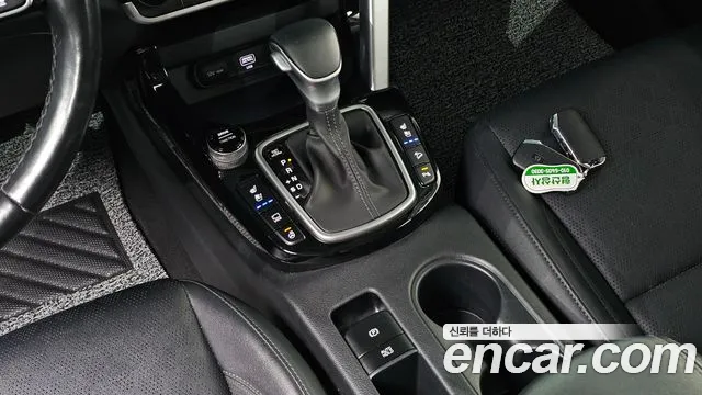 Kia Seltos — Фото автомобиля 9