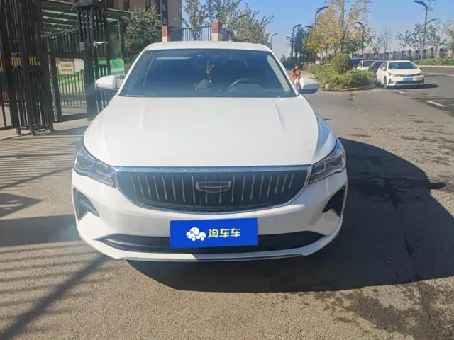 Geely Emgrand — Фото автомобиля 2