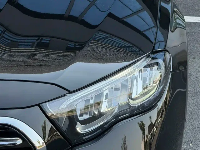 Mercedes-Benz E-Class — Фото автомобиля 11
