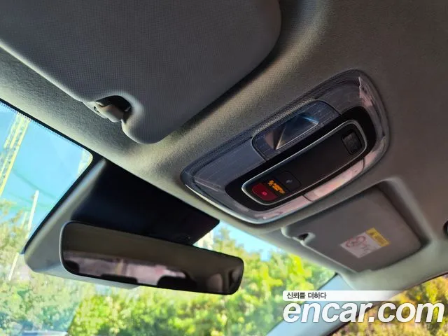 Hyundai Kona — Фото автомобиля 13