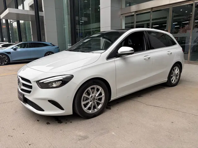 Фотография автомобиля — Mercedes-Benz B-Class