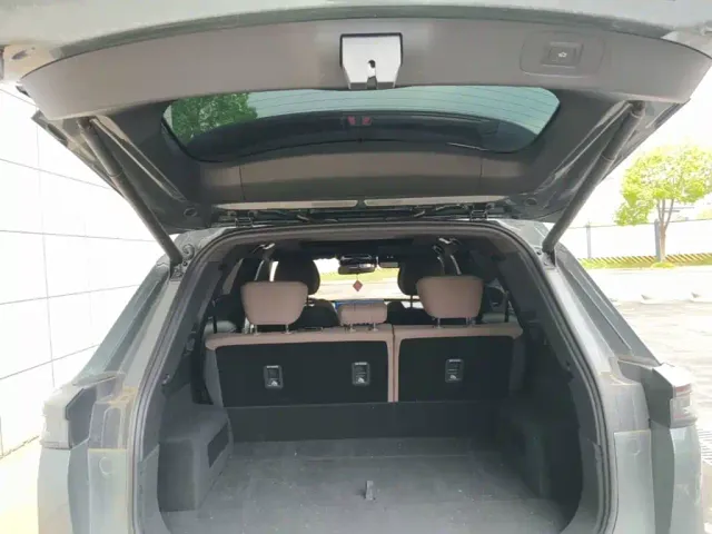 Chery Tiggo 8 PLUS — Фото автомобиля 18