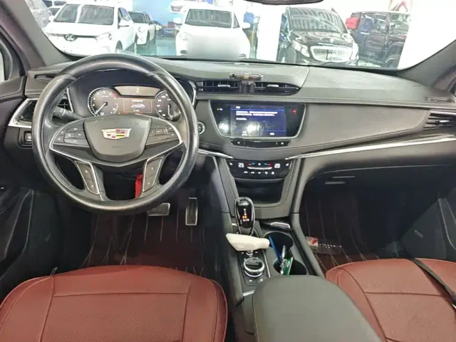 Cadillac Cadillac XT5 2022 2.0T 2WD Luxury — Фото автомобиля 9