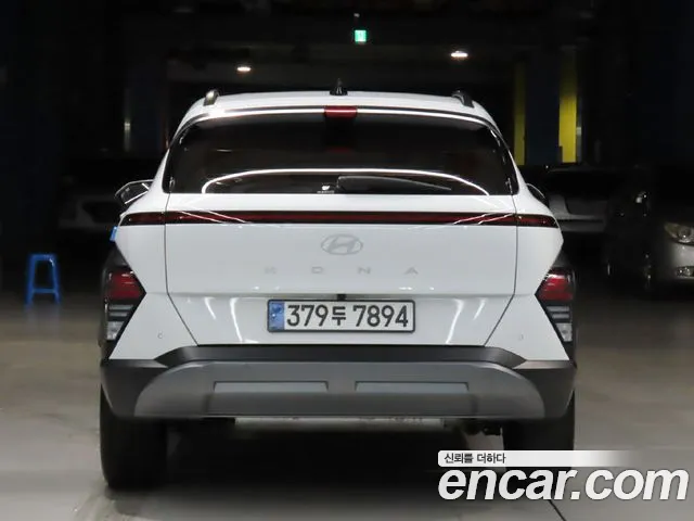 Hyundai Kona Kona (SX2) Бензин 1.6 турбо 2WD — Фото автомобиля 4