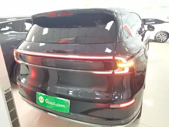 Changan Qiyuan Q07 — Фото автомобиля 5