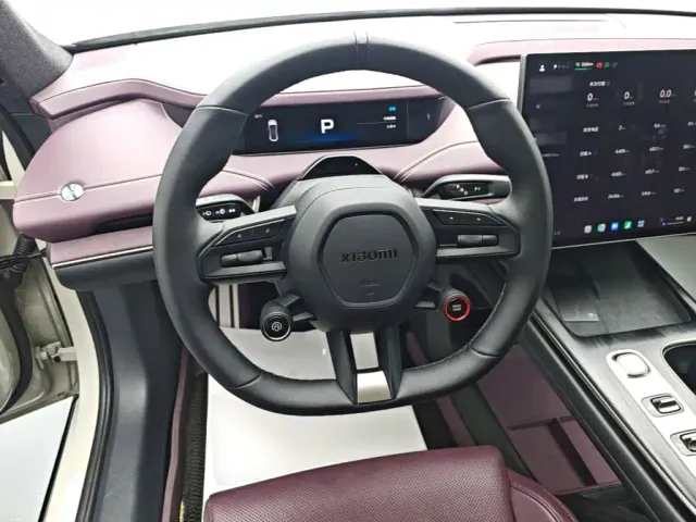 Xiaomi SU7 — Фото автомобиля 10