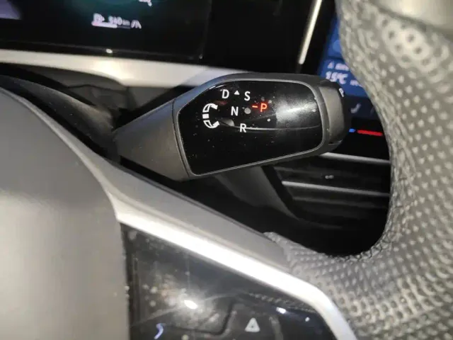 Volkswagen Passat — Фото автомобиля 16