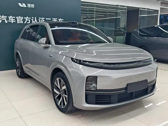 Li Auto L7 — Фото автомобиля 3