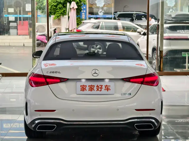 Mercedes-Benz C-Class — Фото автомобиля 15