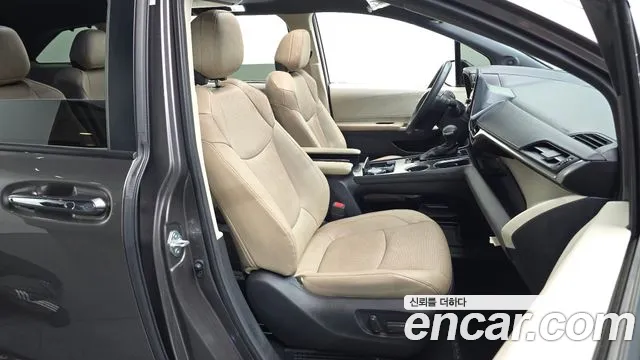 Toyota Sienna — Фото автомобиля 26